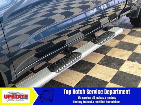 Used 2021 Chevrolet Silverado 1500 LT w/ Z71 Off-Road Package image 5