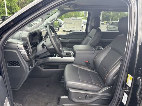 New 2025 Ford F350 Lariat w/ Lariat Ultimate Package image 28