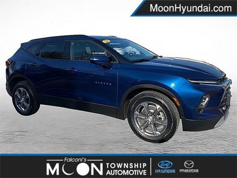 Used 2023 Chevrolet Blazer LT AWD/4WD image 1