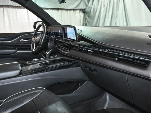 Used 2023 Cadillac Escalade ESV Sport w/ LPO, ONYX Package AWD/4WD image 66