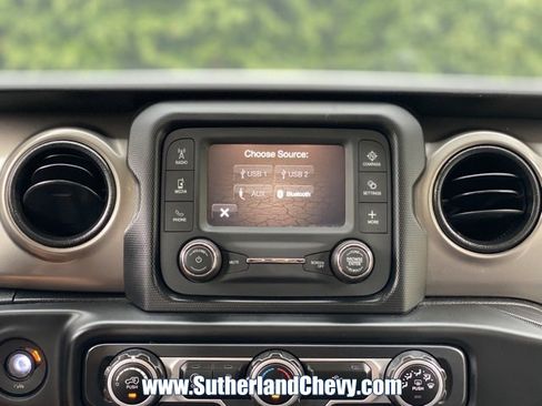 Used 2020 Jeep Wrangler Unlimited Sport S image 26