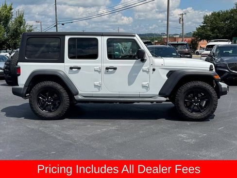 Used 2019 Jeep Wrangler Unlimited Sport AWD/4WD image 2