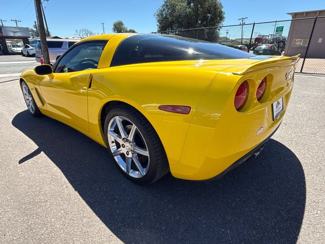 Used 2008 Chevrolet Corvette Coupe RWD image 5
