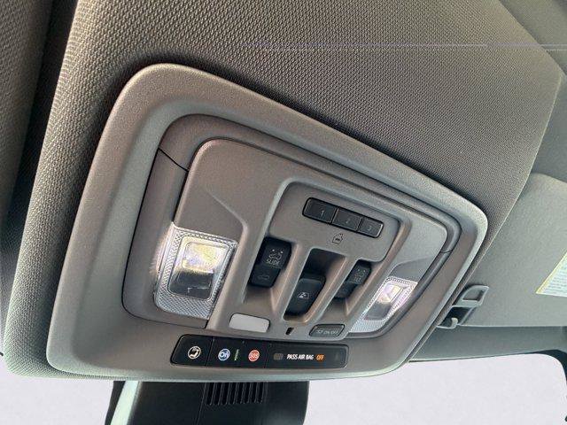 Used 2023 GMC Sierra 1500 Denali w/ Denali Reserve Package AWD/4WD image 35