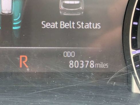 Used 2022 Toyota Highlander XLE FWD image 33