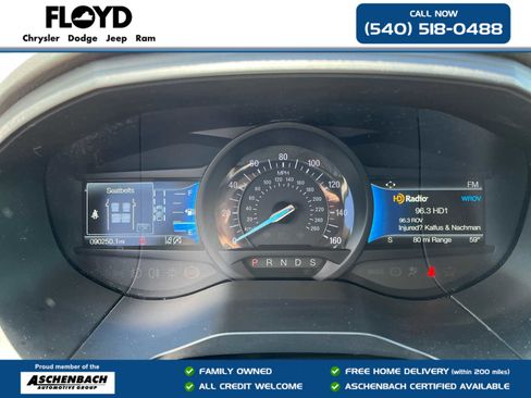 Used 2022 Ford Edge Titanium w/ Equipment Group 301A AWD/4WD image 14