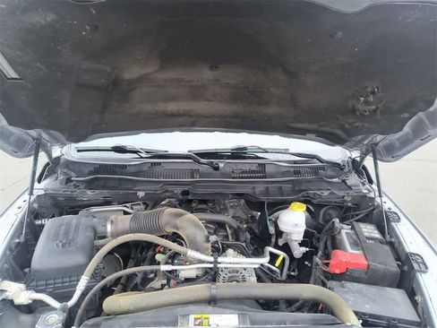 Used 2023 RAM 1500 Classic SLT image 24