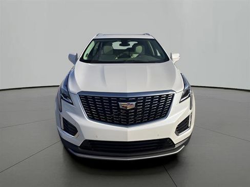 Used 2021 Cadillac XT5 Premium Luxury image 8
