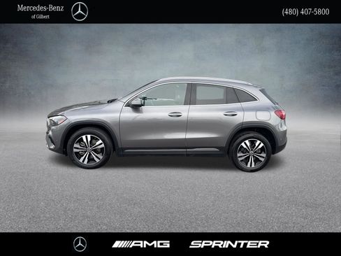 Used 2025 Mercedes-Benz GLA 250 4MATIC w/ Winter Package image 3