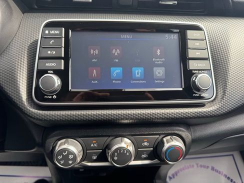 New 2025 Nissan Kicks Play S FWD image 16