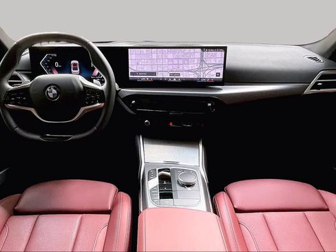 Certified 2025 BMW 330i Sedan RWD image 15