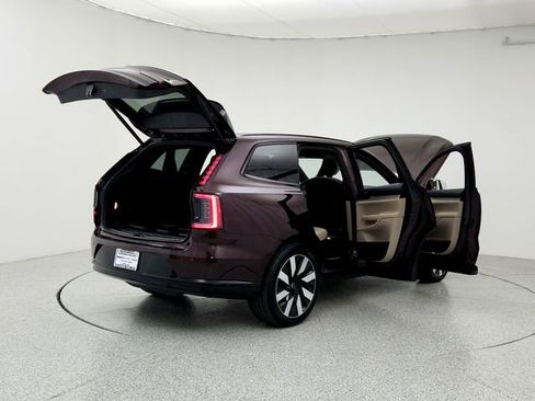 New 2025 Volvo EX90 Ultra image 11