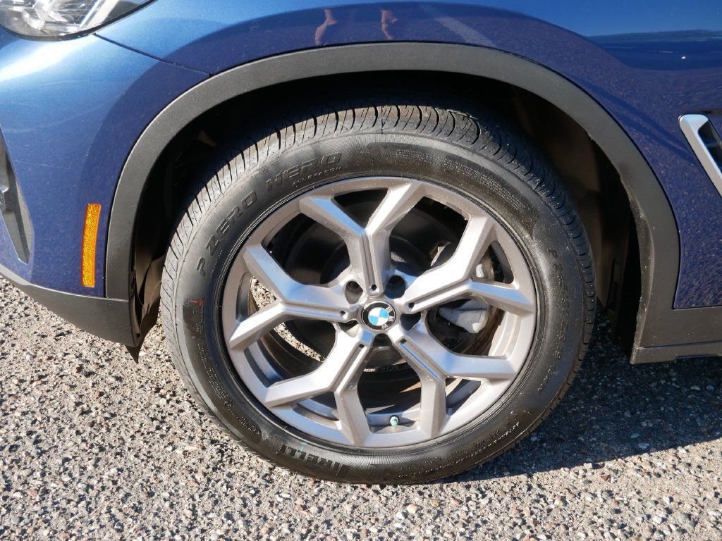 Used 2022 BMW X3 xDrive30i AWD/4WD image 8
