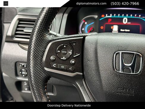 Used 2022 Honda Pilot TrailSport image 32