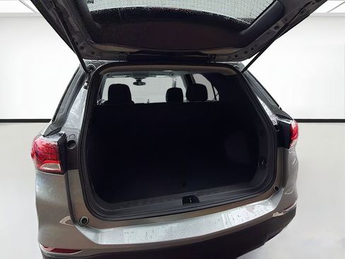 Used 2024 Chevrolet Equinox LS w/ LS Convenience Package FWD image 23