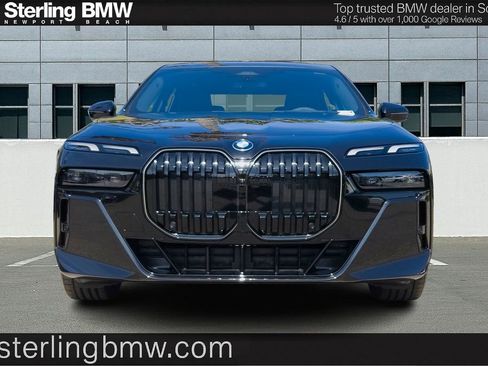New 2026 BMW i7 eDrive50 w/ M Sport Package image 2
