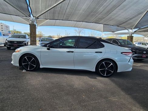 Used 2020 Toyota Camry XSE w/ Navigation Package image 4