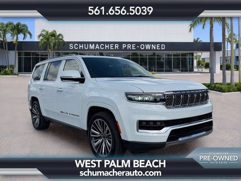 Used 2022 Jeep Grand Wagoneer Series III AWD/4WD image 1