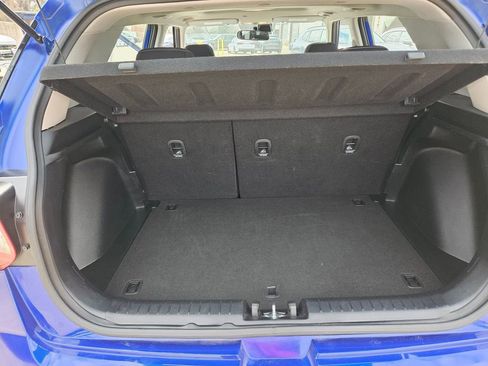 Used 2025 Hyundai Venue SEL image 24