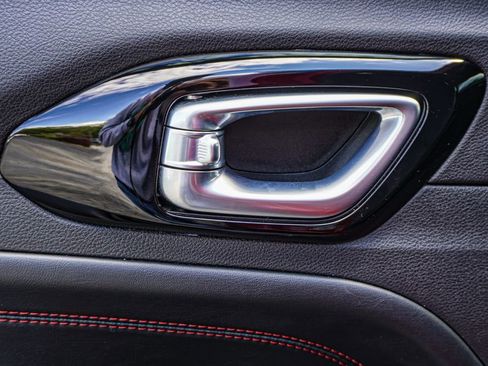 Used 2024 Jeep Compass Trailhawk image 53