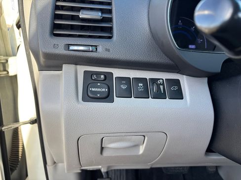 Used 2013 Toyota Highlander Limited image 14