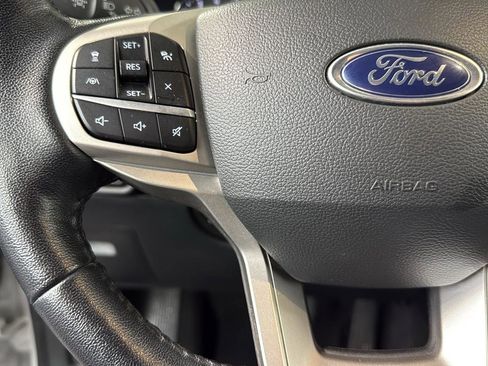 Certified 2022 Ford Explorer Limited image 17