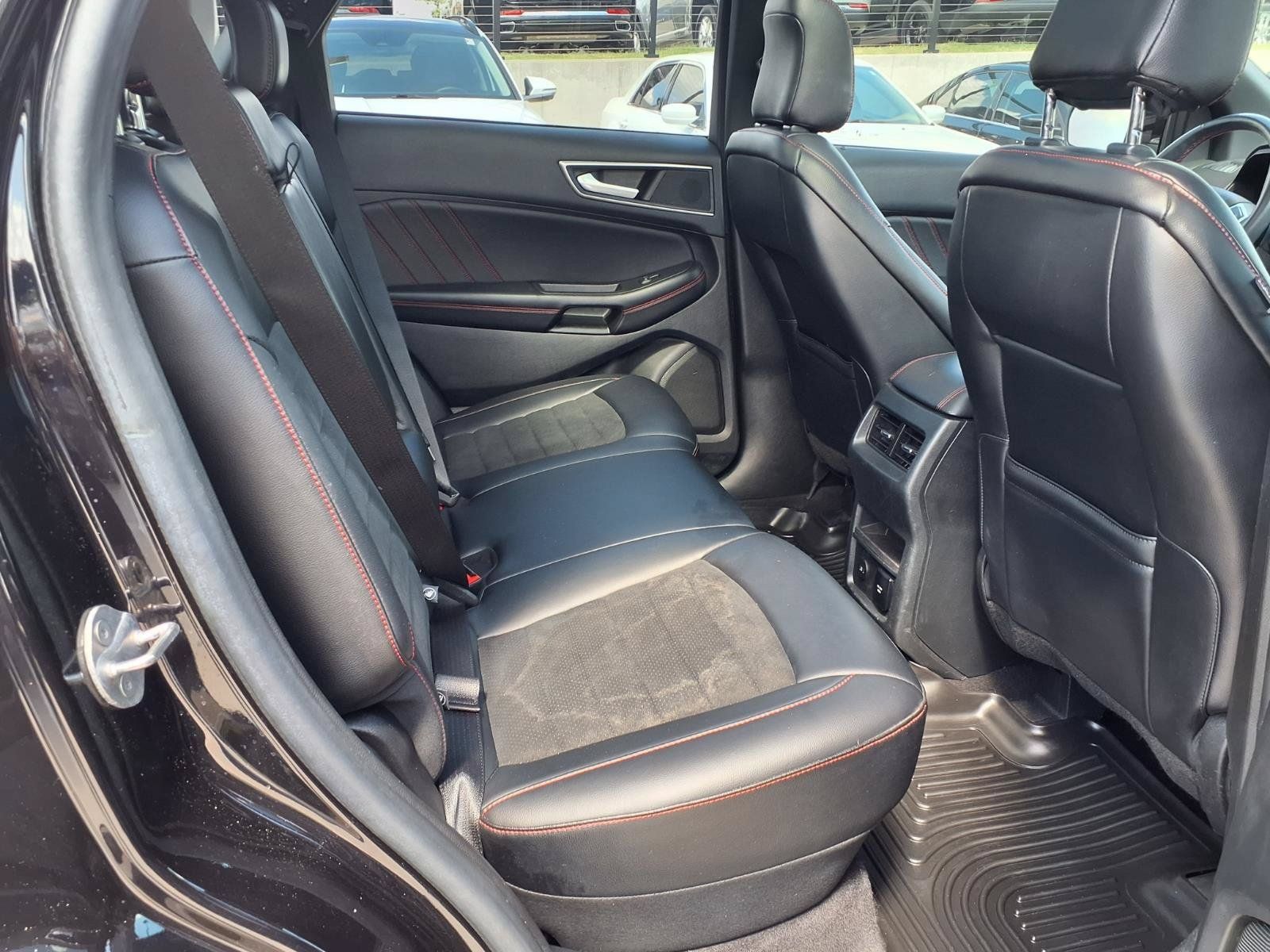 Used 2023 Ford Edge ST-Line AWD/4WD image 20