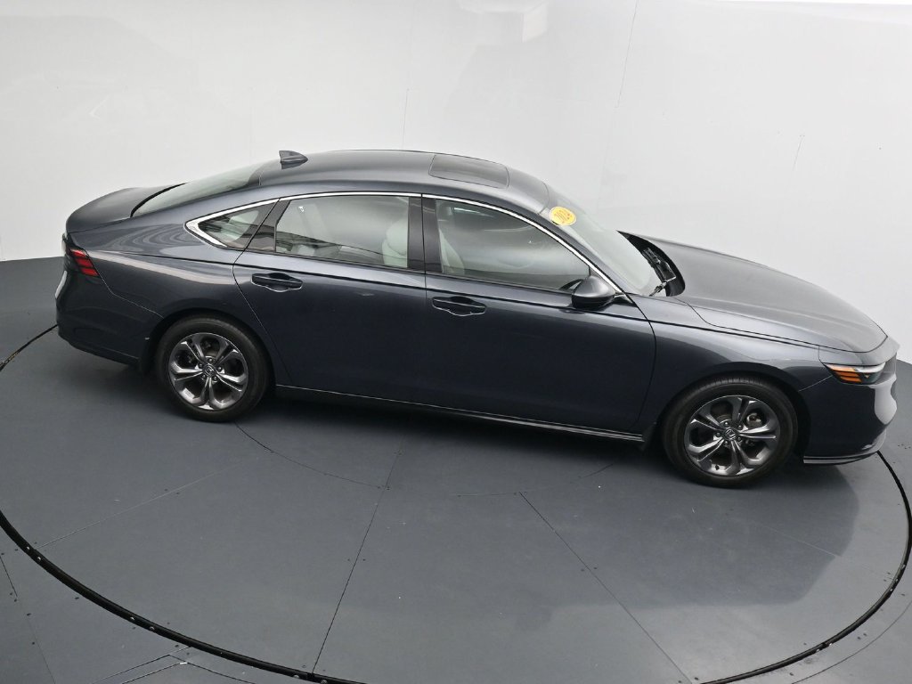 Used 2024 Honda Accord EX image 31