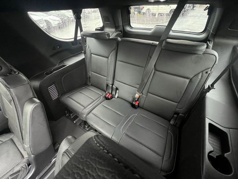 Used 2023 GMC Yukon XL Denali image 21