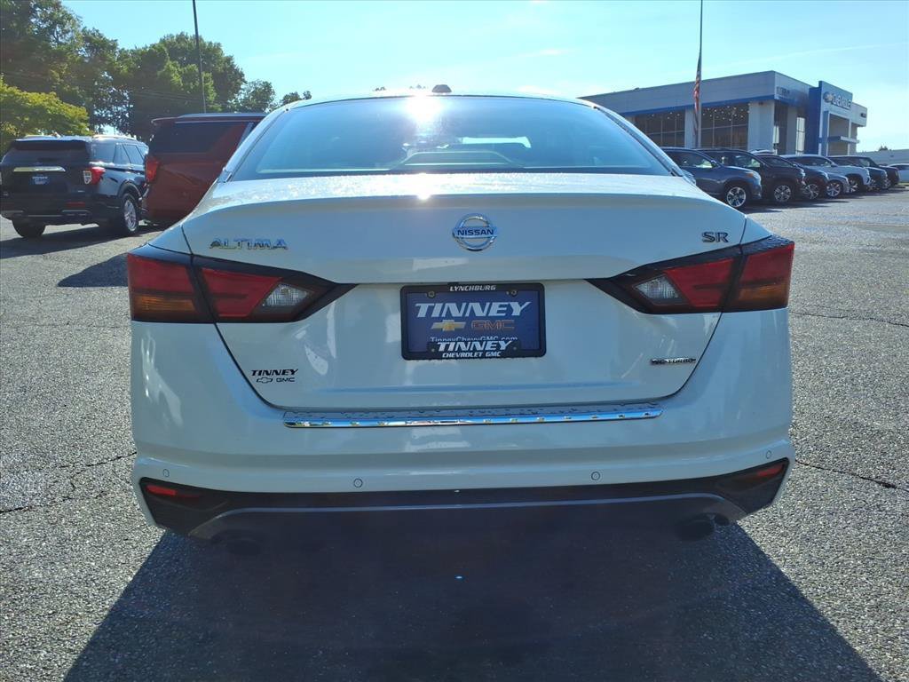 Used 2022 Nissan Altima 2.0 SR FWD image 4