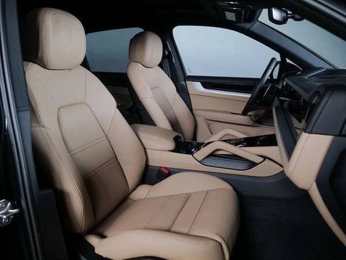 New 2026 Porsche Cayenne AWD/4WD image 11
