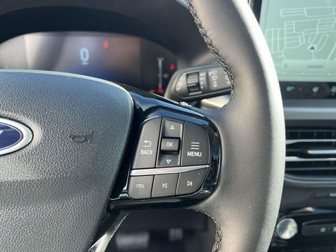 New 2025 Ford Escape SE image 18