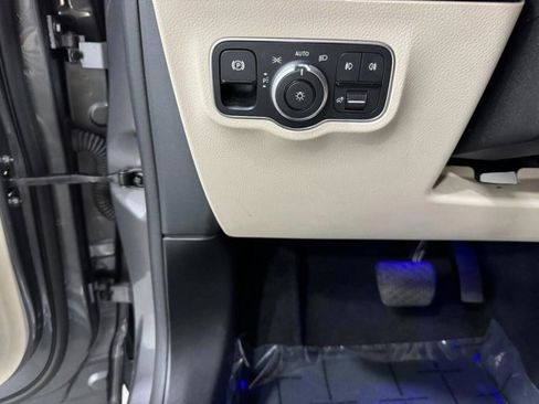 Certified 2023 Mercedes-Benz GLA 250 4MATIC image 29