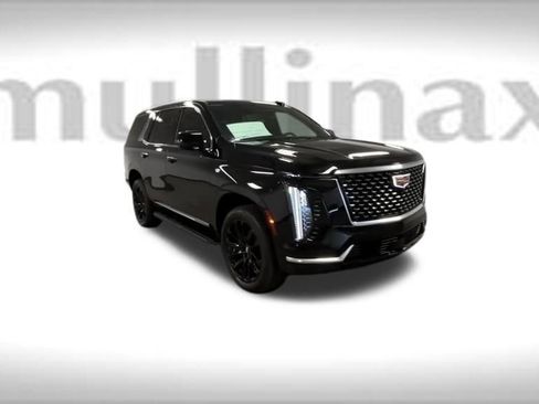 New 2025 Cadillac Escalade Luxury image 58