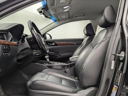 Used 2019 Kia Cadenza Premium image 13
