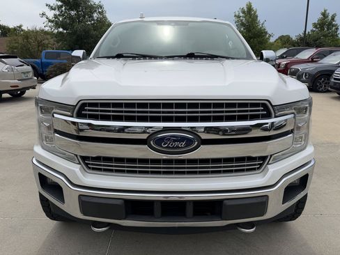 Used 2018 Ford F150 Lariat w/ Equipment Group 502A Luxury AWD/4WD image 2