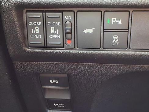 New 2026 Honda Odyssey Touring image 32