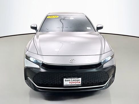 Used 2024 Toyota Crown XLE image 2