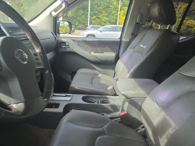 Used 2012 Nissan Frontier PRO-4X w/ Pro-4x Luxury Pkg AWD/4WD image 9