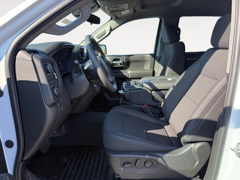 New 2026 Chevrolet Silverado 1500 Custom Trail Boss w/ Dark Appearance Package image 10