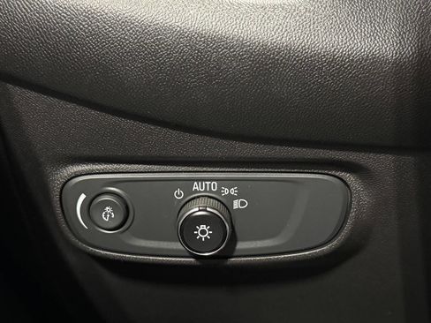 Used 2022 Chevrolet Equinox LT image 33