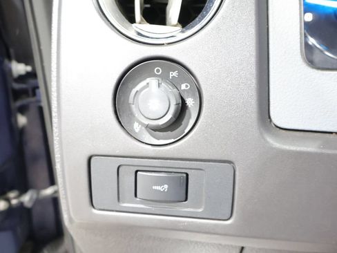 Used 2013 Ford F150 XLT w/ XLT Chrome Pkg AWD/4WD image 29