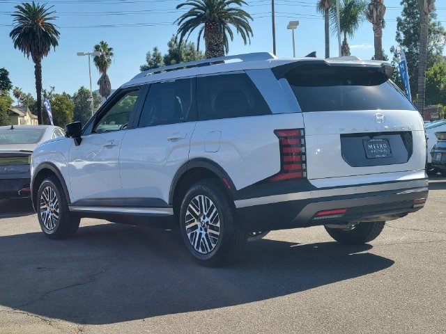 Used 2026 Hyundai Palisade SEL FWD image 3