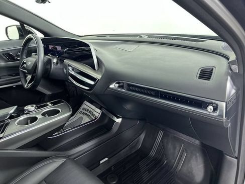 Certified 2024 Cadillac Lyriq Luxury RWD image 30
