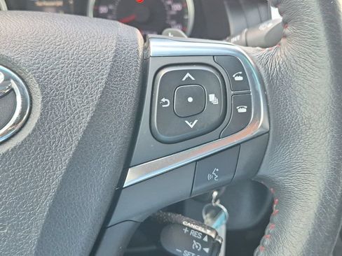 Used 2017 Toyota Camry SE FWD image 23