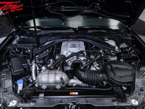 Used 2021 Ford Mustang Shelby GT500 w/ Technology Package RWD image 48