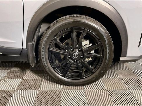 Used 2024 Nissan Kicks SR w/ SR Premium Package image 11