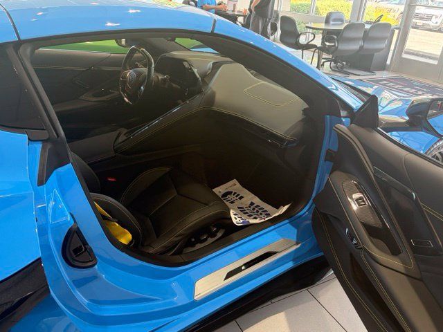 Used 2025 Chevrolet Corvette E-Ray AWD/4WD image 34