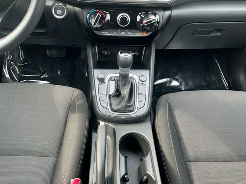 Used 2023 Hyundai Kona SEL AWD/4WD image 12