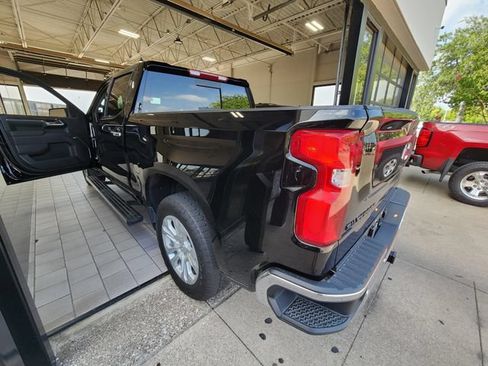 Used 2024 Chevrolet Silverado 1500 LTZ w/ LTZ Premium Package AWD/4WD image 6